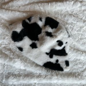COW PRINT FAUX FUR BUCKET HAT